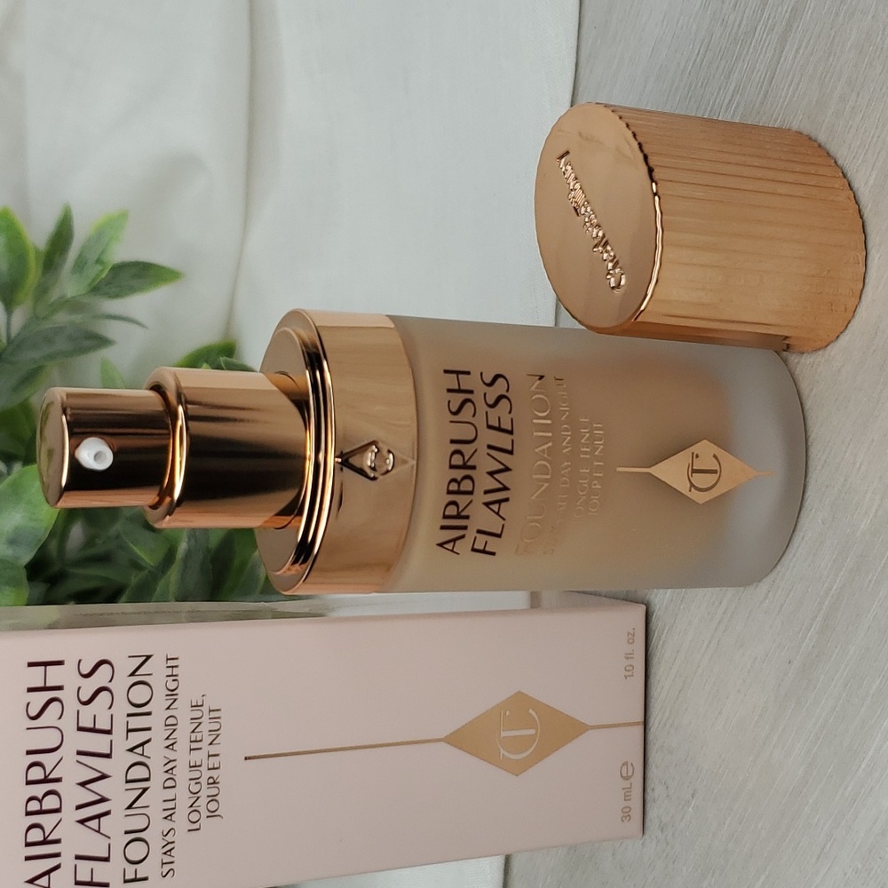 NEW CHARLOTTE TILBURY Airbrush Flawless Longwear Foundation 7 Neutral 30… - Picture 7 of 8